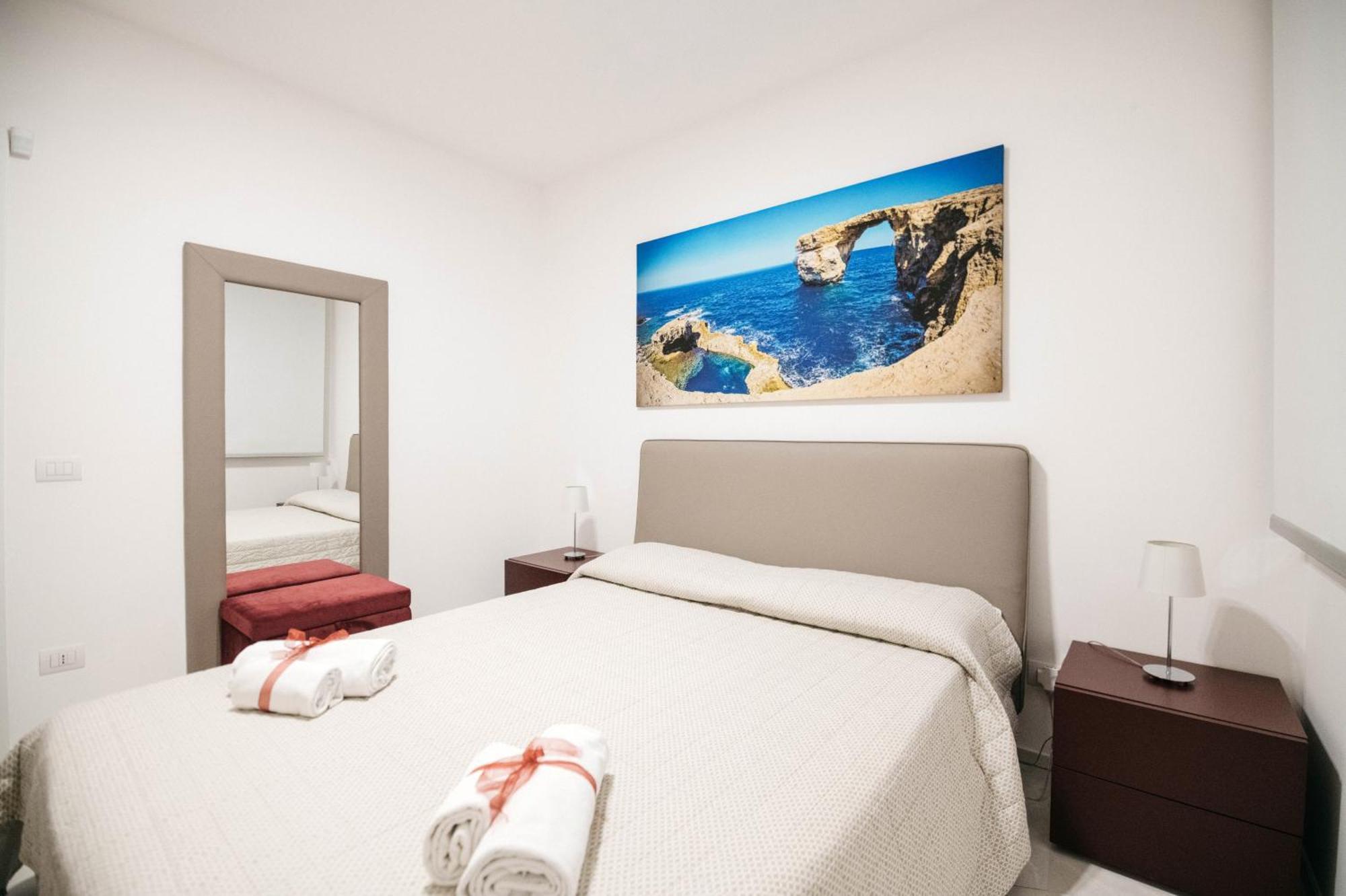 Minerva Luxury Apartment & Tulipan Apartment By Taormina Holidays Exteriér fotografie